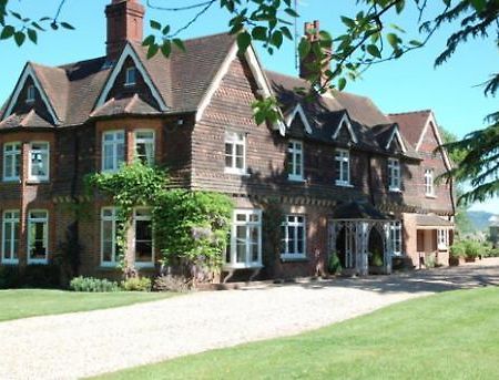 Blackbrook House Bed And Breakfast Dorking Bagian luar foto