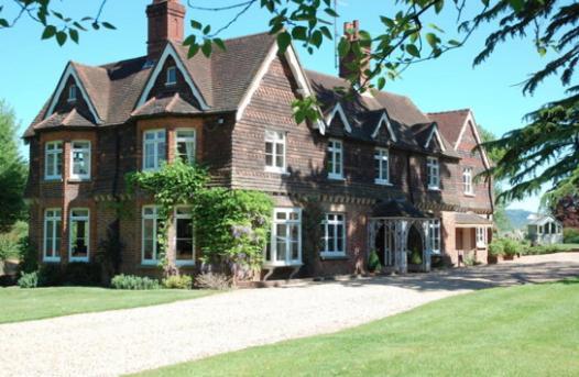 Blackbrook House Bed And Breakfast Dorking Bagian luar foto